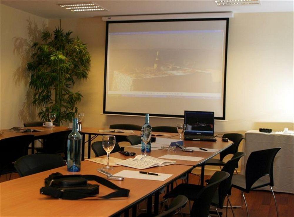 Hotel Le Christina La Baule Εξωτερικό φωτογραφία